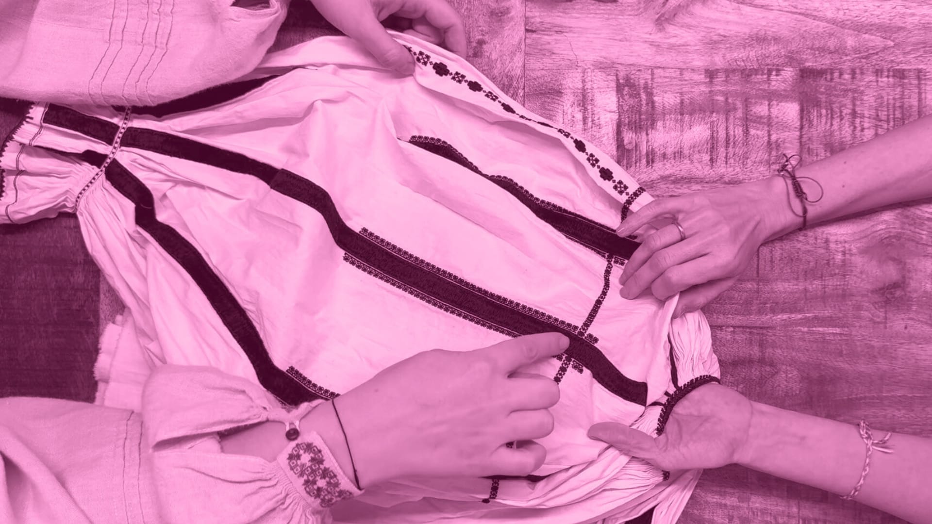 A05 – SHIRTS from SIBIU OUTSKIRTS